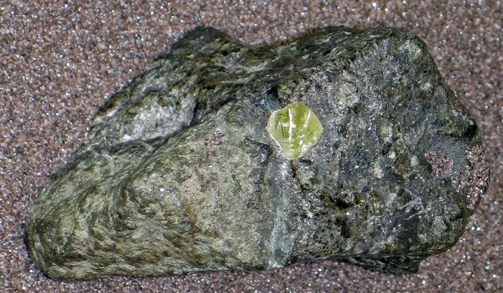 Kimberlite: A Rare, Brecciated Diamond Bearing Mantle Rock | Geology Base