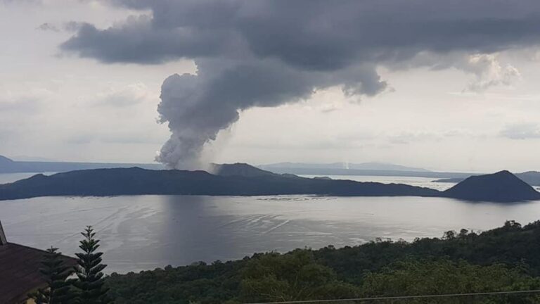 Phreatic Eruptions Example - Taal Volcano 12 January 2020
